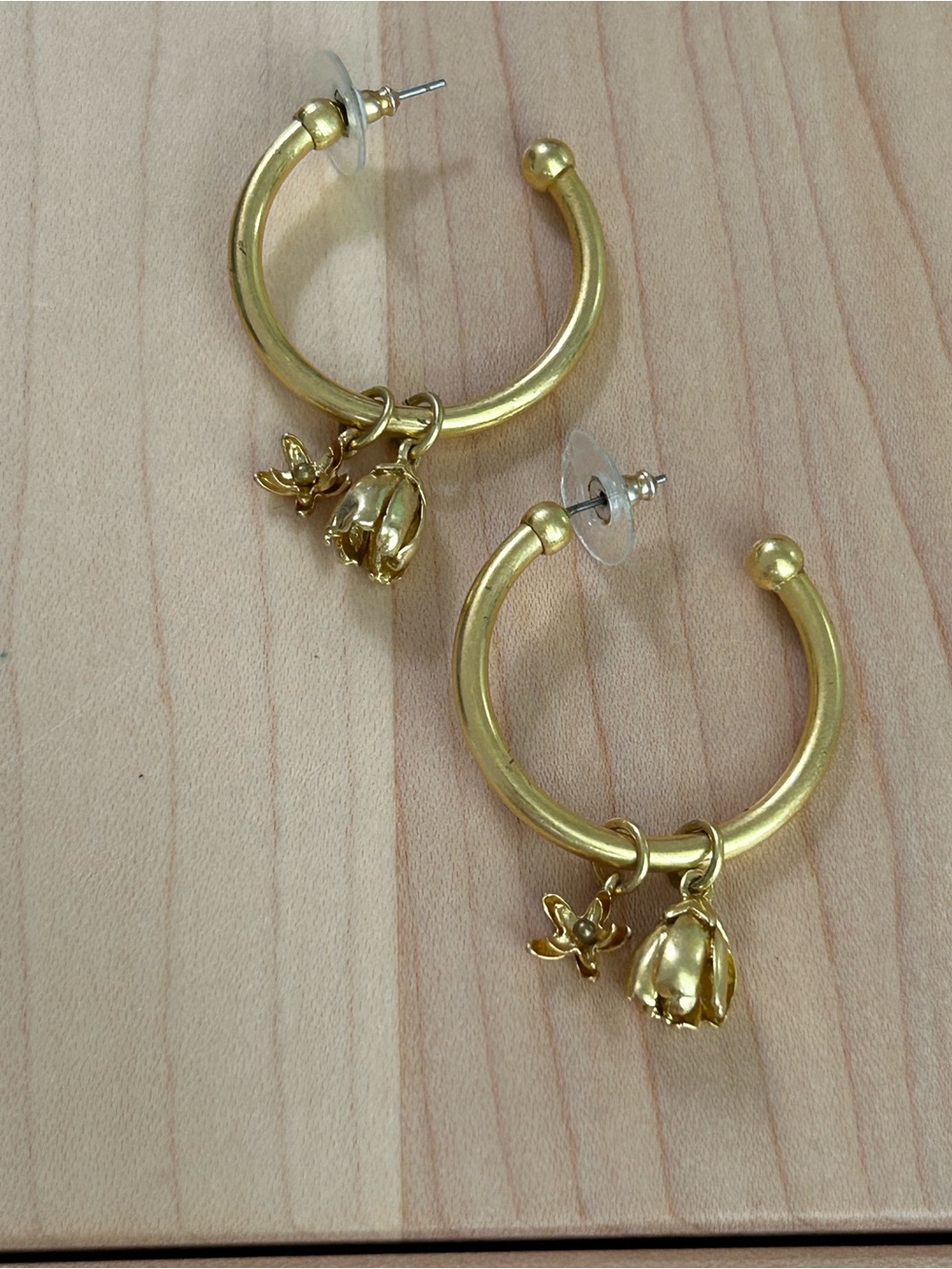 Madewell gold plated Petalbud floral hoop earrings vintage inspired retro